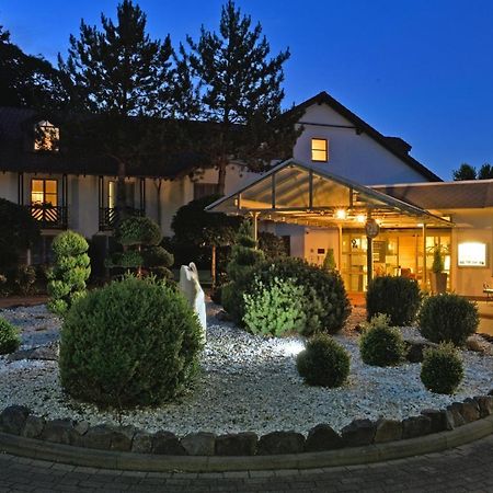 Landhotel Schnuck Шнефердінген Екстер'єр фото